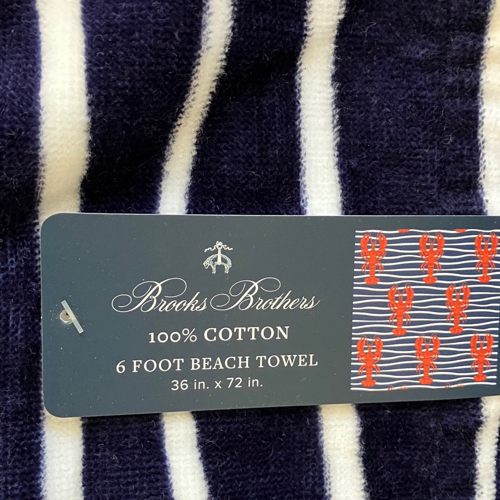 Brooks Brothers Lobster Striped Beach towel NWT - Picture 3 of 6
